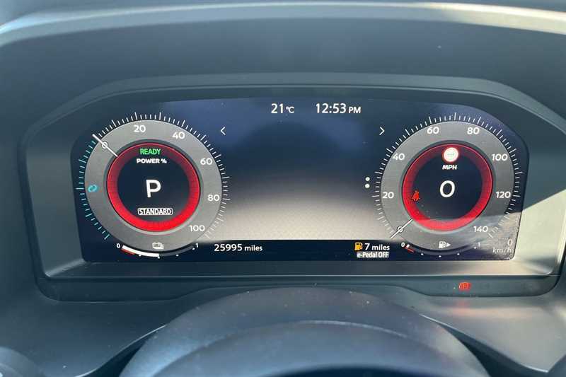 Nissan Qashqai 1.5 E-power Tekna EY23OEZ Black #4