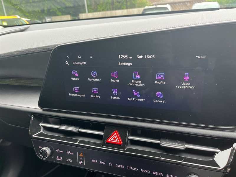 Kia Niro 1.6 Gdi Hybrid 4 Dct NG23BZO Grey #2
