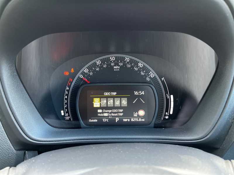Toyota Aygo X 1.0 Vvt-i Limited Edition WR22VZB Green #5