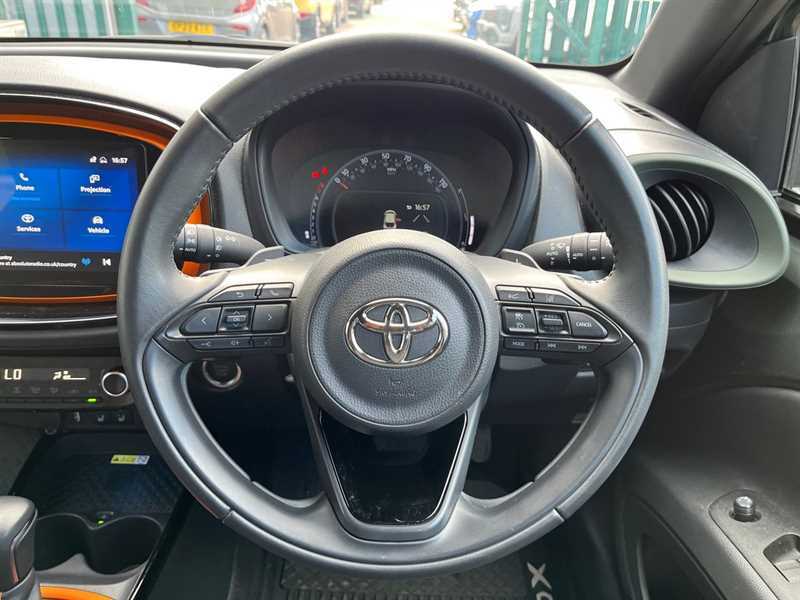 Toyota Aygo X 1.0 Vvt-i Limited Edition WR22VZB Green #6