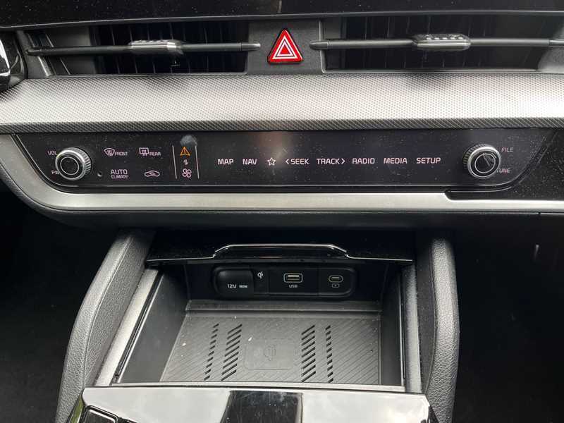 Kia Sportage 1.6T Gdi 241 Phev Gt-line S Awd LB74XUL Silver #3