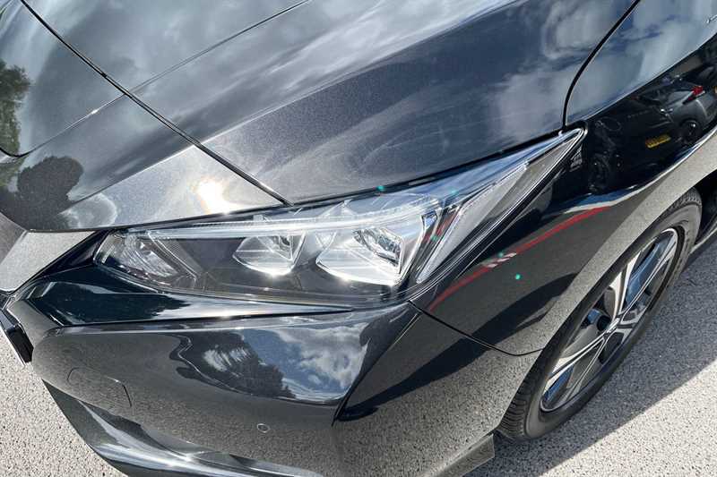 Nissan Leaf 110Kw Tekna 40Kwh PJ69DXM Black #2