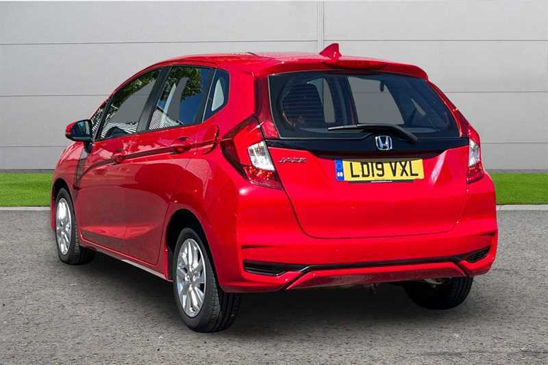 Honda Jazz 1.3 I-vtec Se Navi Cvt Red #3