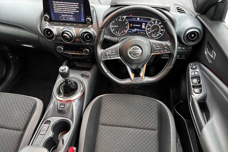 Nissan Juke 1.0 Dig-t N-connecta White #4