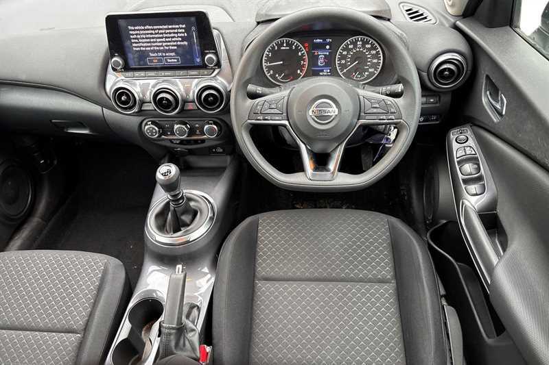 Nissan Juke 1.0 Dig-t 114 Acenta PF71BUV White #4