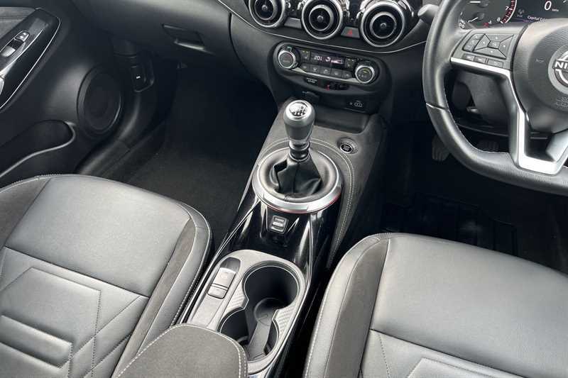 Nissan Juke 1.0 Dig-t 114 Tekna MJ72AHK White #6