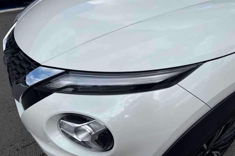 Nissan Juke 1.0 Dig-t 114 Tekna MJ72AHK White #2