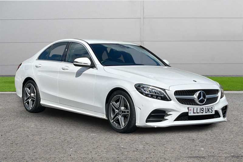 Mercedes-Benz C Class C200 Amg Line 9G-tronic White