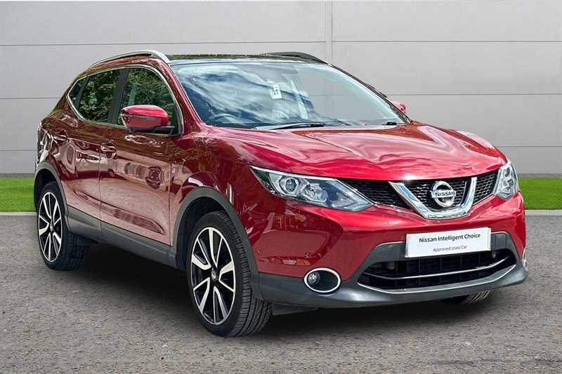 Nissan Qashqai 1.6 Dig-t Tekna Non-panoramic Red