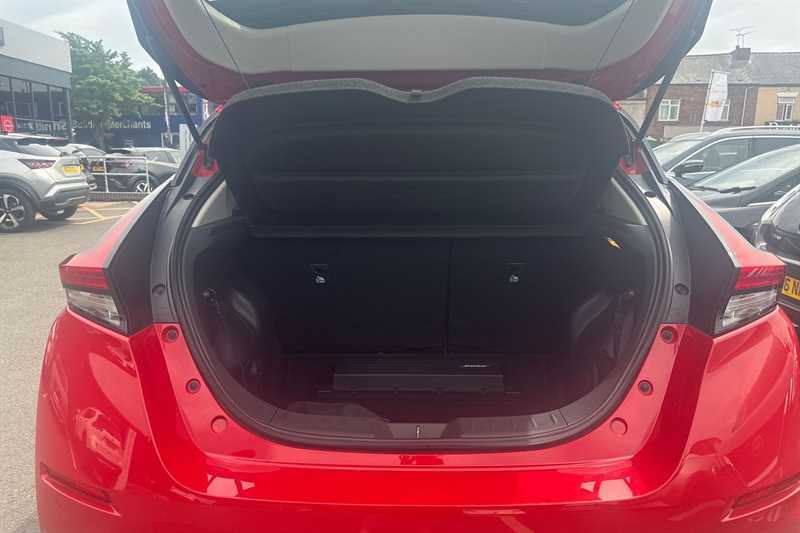 Nissan Leaf 160Kw E Tekna 59Kwh HG22SXW Red #5