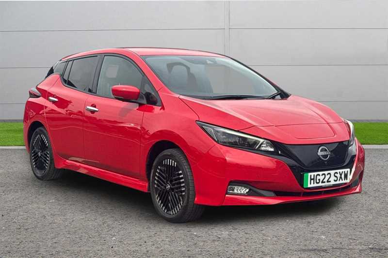 Nissan Leaf 160Kw E Tekna 59Kwh Red