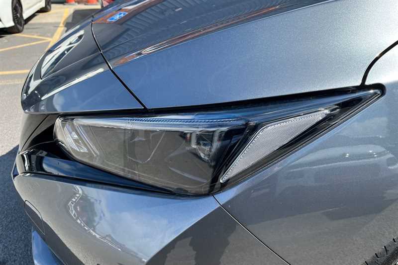 Nissan Leaf 110Kw Tekna 39Kwh SA72FWF Silver #2
