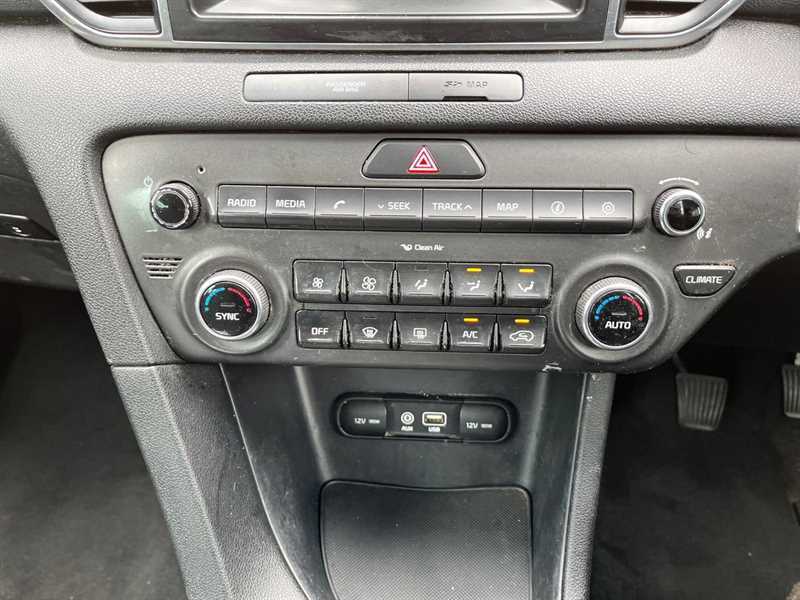 Kia Sportage 1.6 Gdi Isg 2 GD16UUL Blue #3
