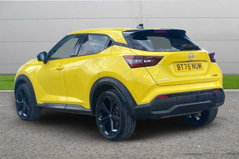 Nissan Juke 1.6 Hybrid Tekna Yellow #2