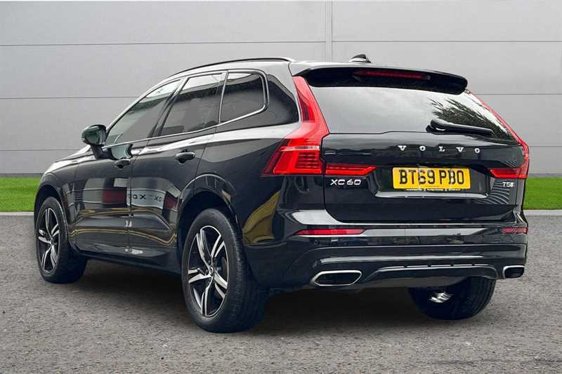 Volvo XC60 2.0 T5 250 R Design Awd Geartronic BT69PBO Black #2