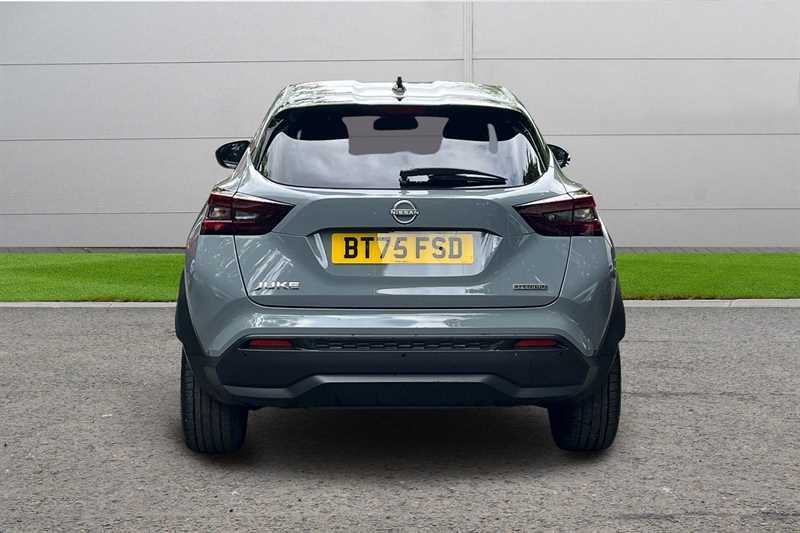 Nissan Juke 1.6 Hybrid Tekna BT75FSD Grey #4