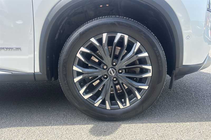 Nissan X-Trail 1.5 E-power E-4orce 213 Tekna 7 Seat DT24VSG White #6