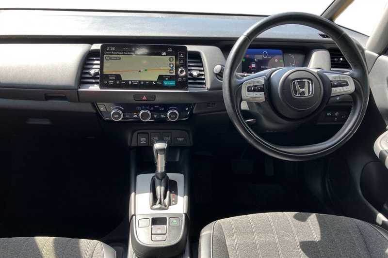 Honda Jazz 1.5 I-mmd Hybrid Ex Ecvt MV23TMY White #4