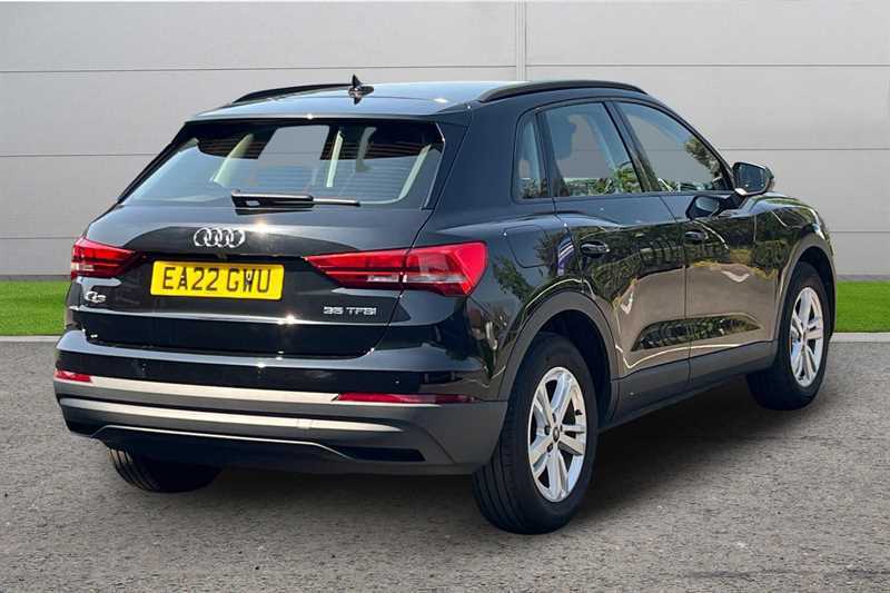Audi Q3 35 Tfsi Technik S Tronic EA22GWU Black #3