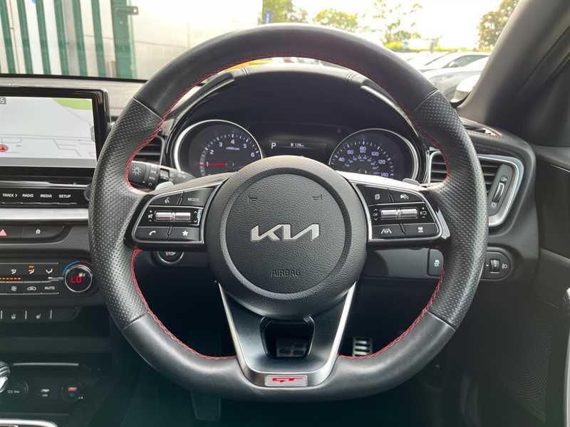 Kia Proceed 1.6T Gdi Isg Gt Dct Black #6
