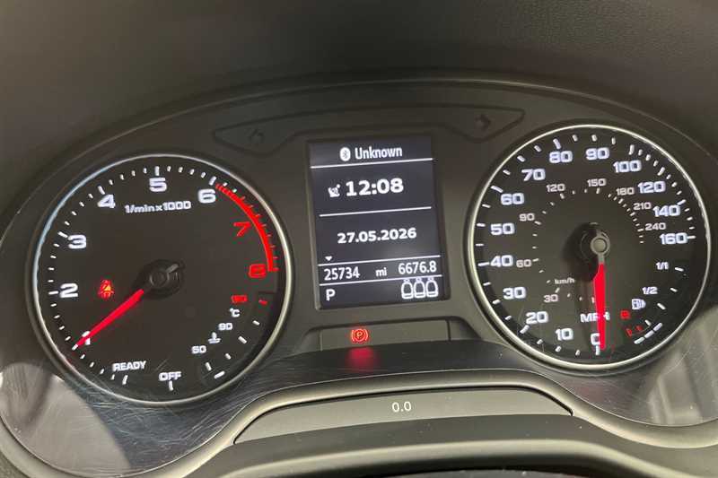 Audi Q2 35 Tfsi S Line S Tronic YC20EZE Grey #2