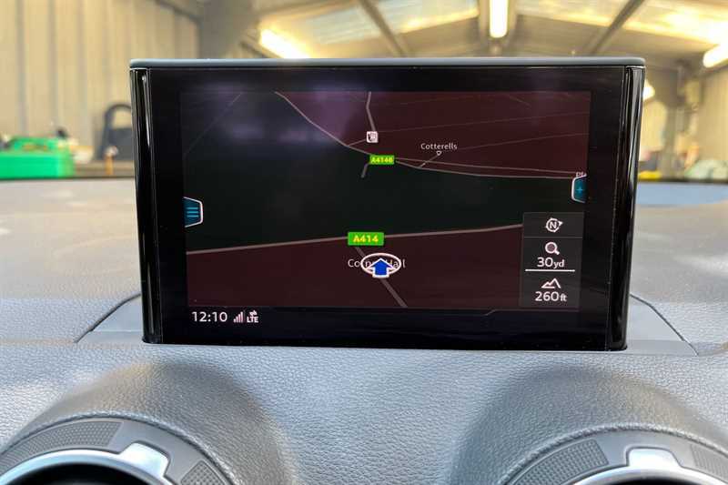 Audi Q2 35 Tfsi S Line S Tronic YC20EZE Grey #5