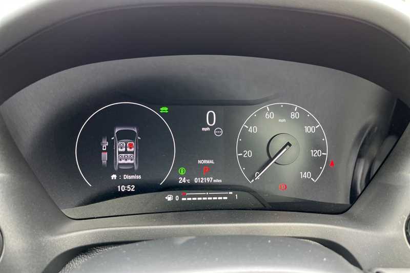 Honda Hr-V 1.5 Ehev Advance Cvt LR74FRD White #2