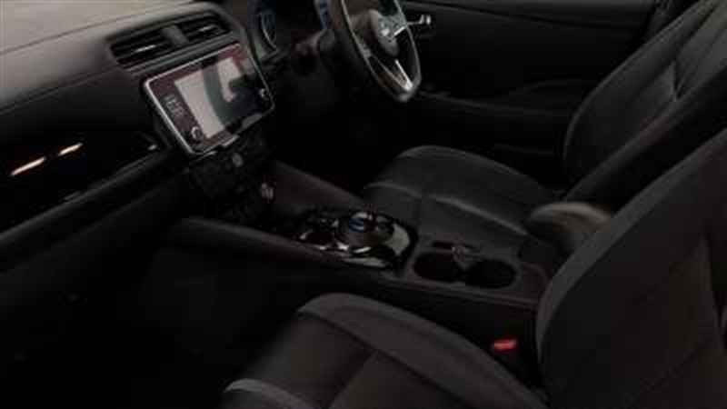 Nissan Leaf 160Kw E Tekna 59Kwh NC72JYZ Black #2