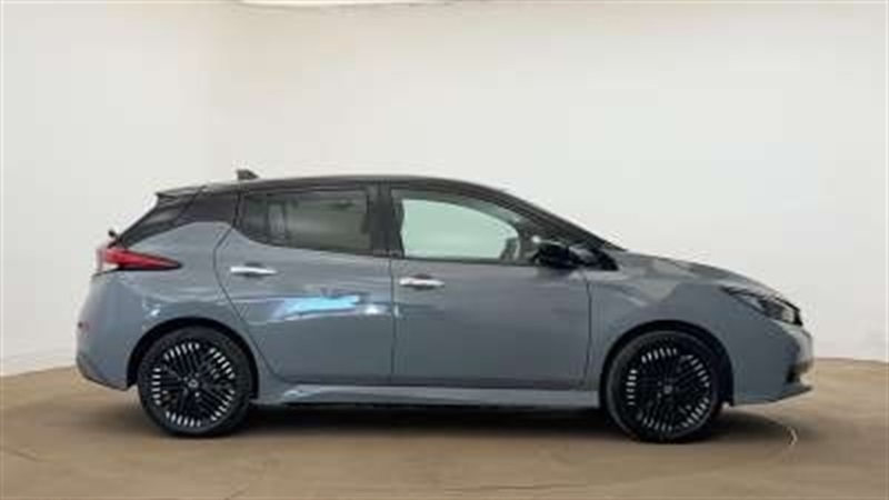 Nissan Leaf 160Kw E Tekna 59Kwh NC72JYZ Black #4