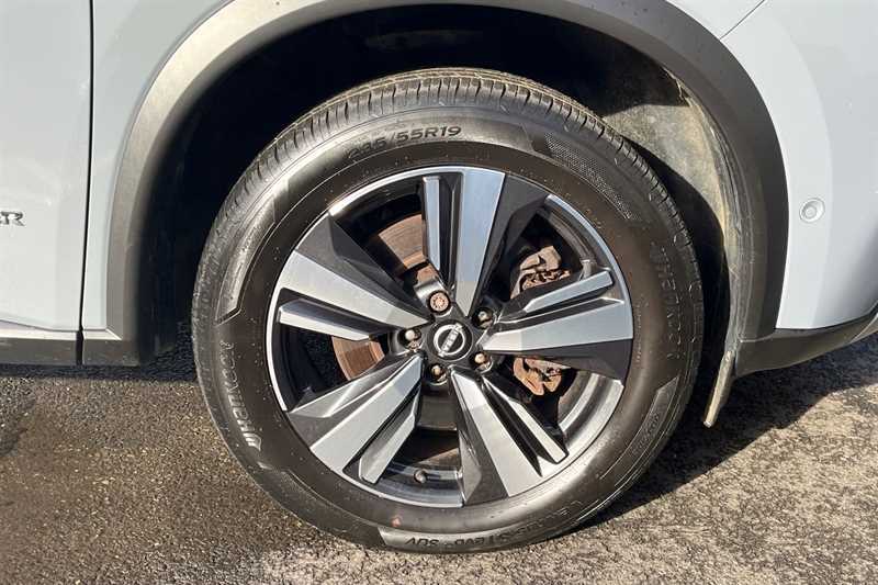 Nissan X-Trail 1.5 E-power E-4orce 213 Tekna Bose Pack NJ72CVX Grey #6