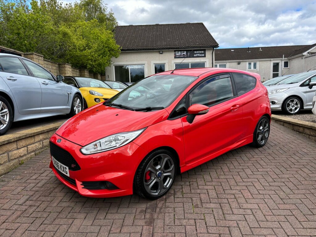 Ford Fiesta 1.6T Ecoboost St-2 Euro 6 Orange