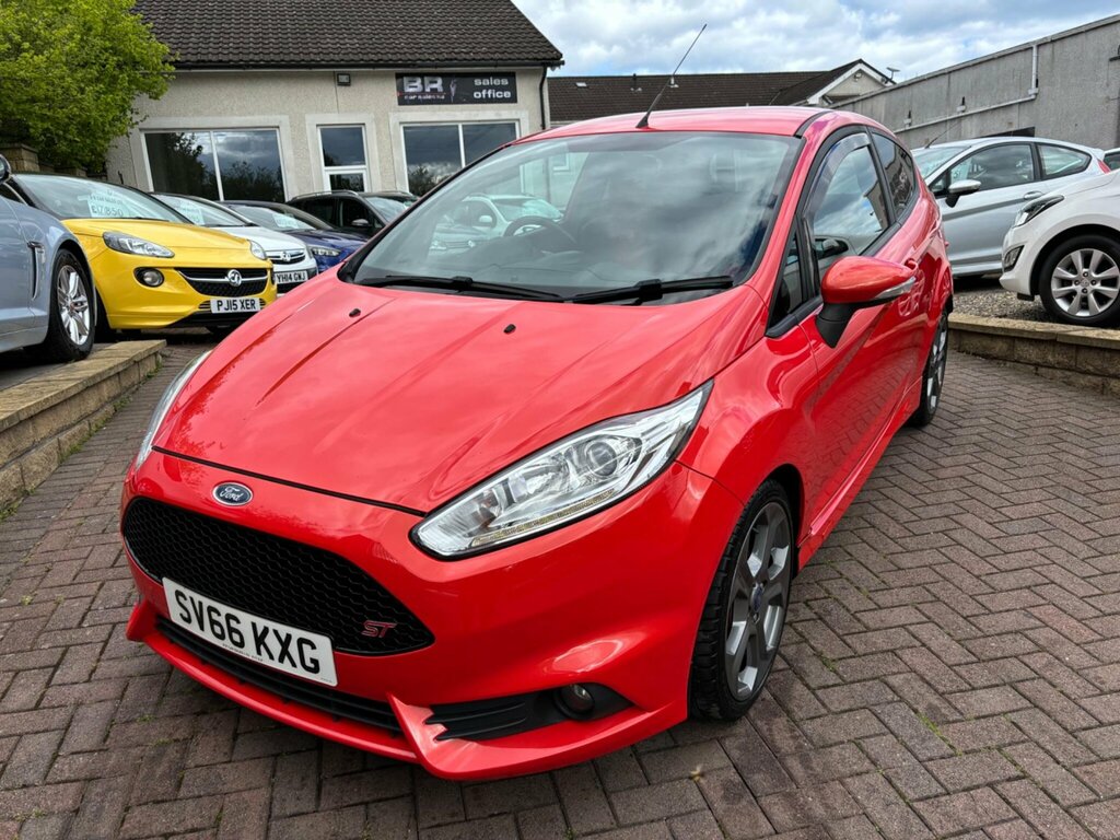 Ford Fiesta 1.6T Ecoboost St-2 Euro 6 SV66KXG Orange #3