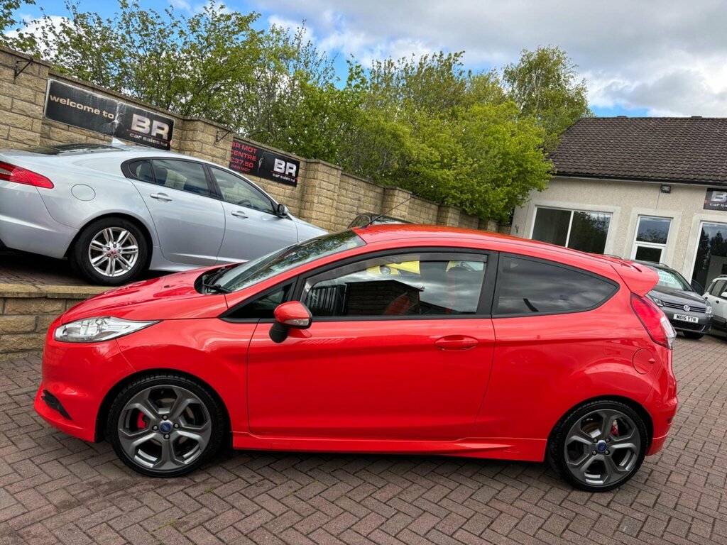 Ford Fiesta 1.6T Ecoboost St-2 Euro 6 SV66KXG Orange #5