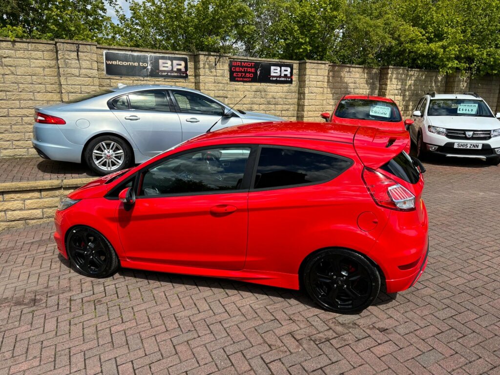 Ford Fiesta 1.6T Ecoboost St-3 Euro 6 AP16OMF Red #4