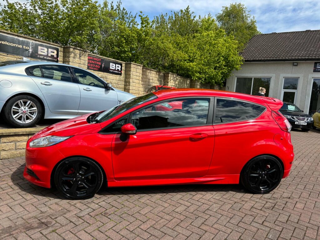 Ford Fiesta 1.6T Ecoboost St-3 Euro 6 AP16OMF Red #3