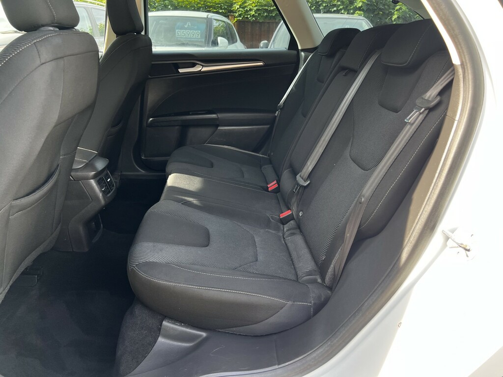Ford Mondeo Estate 1.5 Tdci Econetic Titanium 201717 KS17WNX White #6