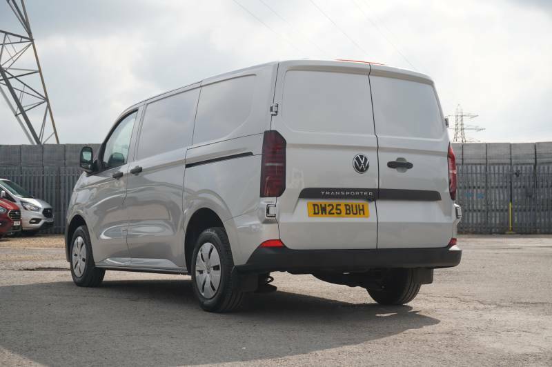 Volkswagen Transporter T32 Tdi 150 Van Commerce Plus Swb DW25BUH Grey #3
