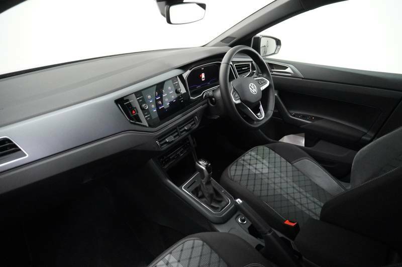 Volkswagen Polo Tsi 115 Dsg Black Edition - 2025 75 HJ75WXK Black #2