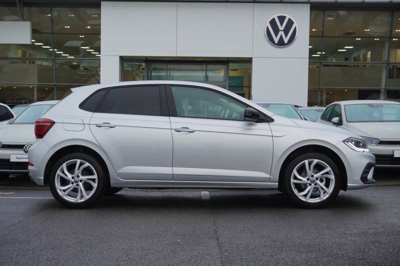Volkswagen Polo Tsi Style - 75 HG75FEU Black #4