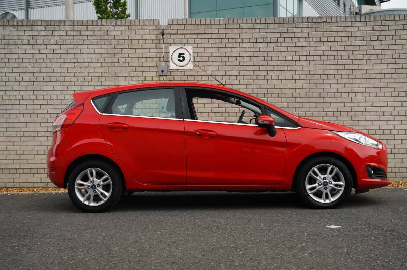 Ford Fiesta Ecoboost Zetec - 16 HF16YWK Red #4