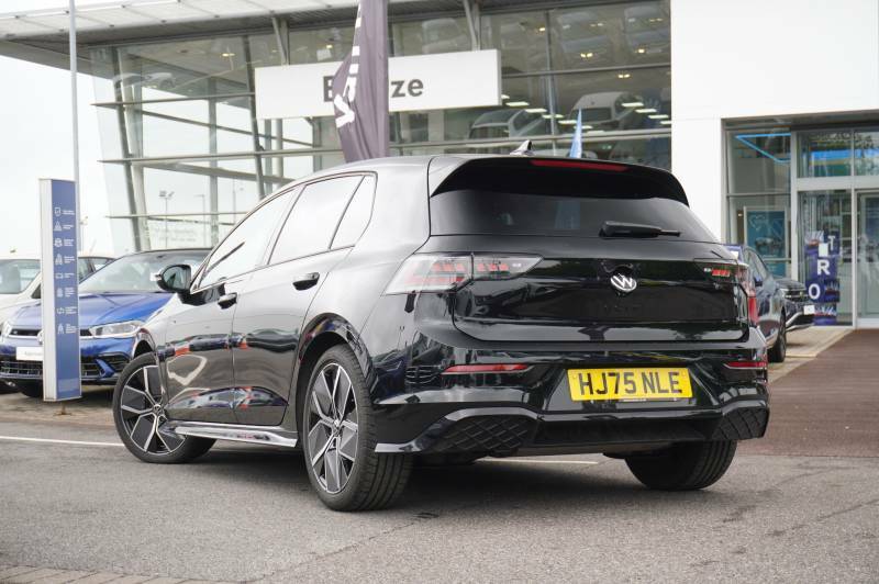 Volkswagen Golf Tsi 150 Black Edition - 2026 75 HJ75NLE Black #3