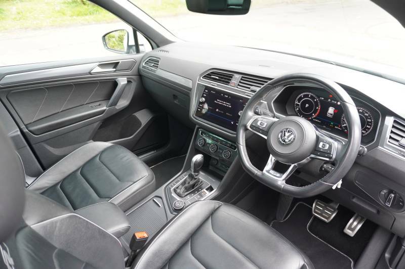 Volkswagen Tiguan Tdi 150 4Motion Dsg R-line Swb - 2017 68 KY68LJE White #6