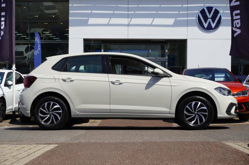 Volkswagen Polo Tsi Life - 2025 75 HF75RUV Grey #4