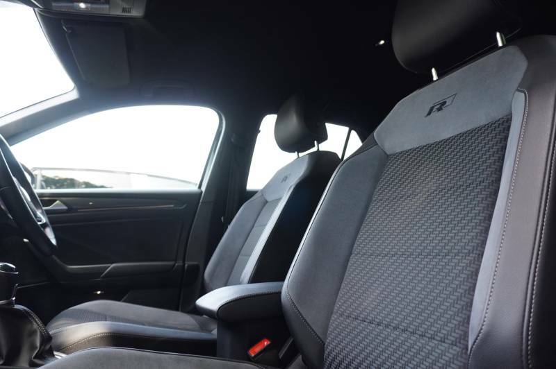 Volkswagen T-Roc Tdi Evo R-line - 2022 71 HG71EDV Black #2