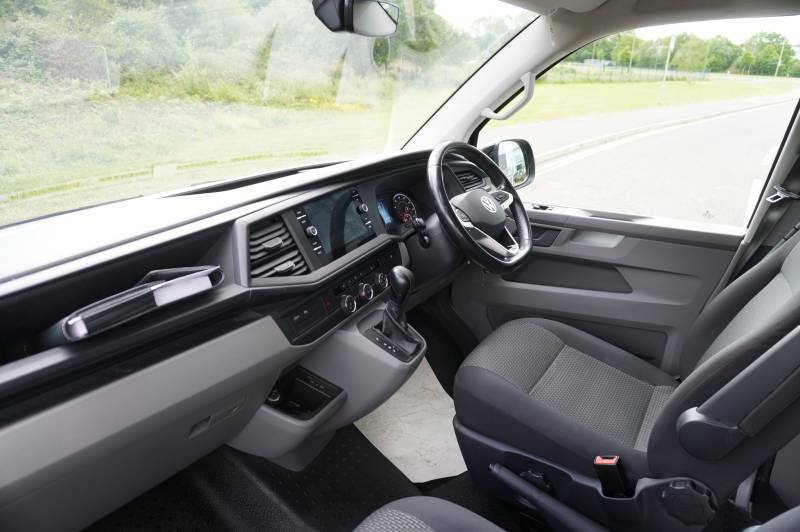 Volkswagen Transporter T32 Tdi 150 Kombi Van Dsg Highline Swb - 2023 72 HK72SVC Black #2