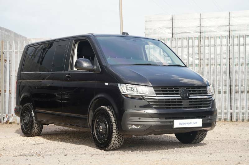 Volkswagen Transporter T32 Tdi 150 Kombi Van Dsg Highline Swb - 2024 24 Black
