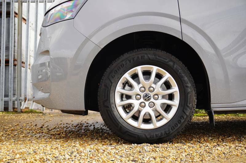 Volkswagen E-Transporter T32 65Kwh Van Commerce Pro Swb - 2025 25 Grey #5