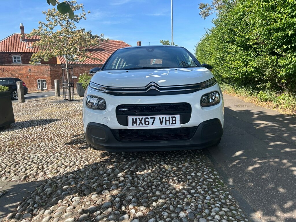 Citroen C3 1.2 Puretech 82 Feel MX67VHB White #3