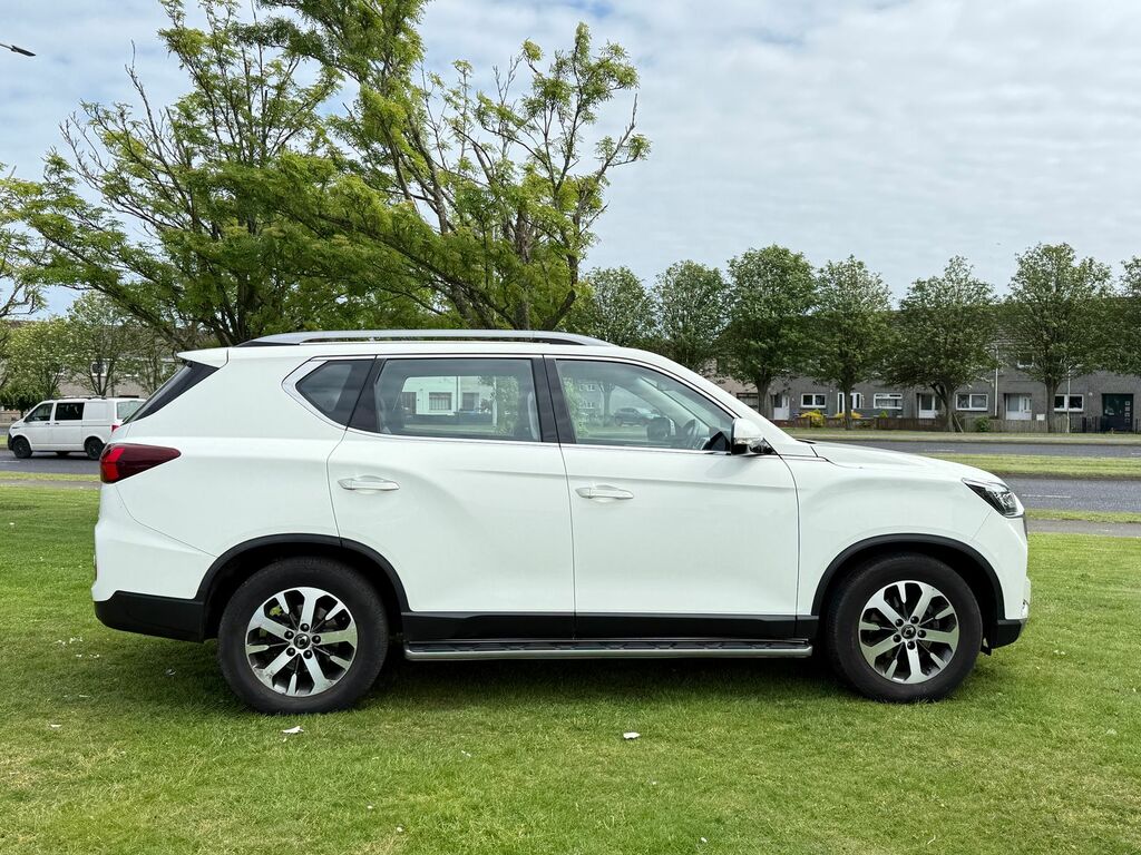 SsangYong Rexton 2.2D Ventura Suv T-tronic 4Wd Euro 6 2 White #6