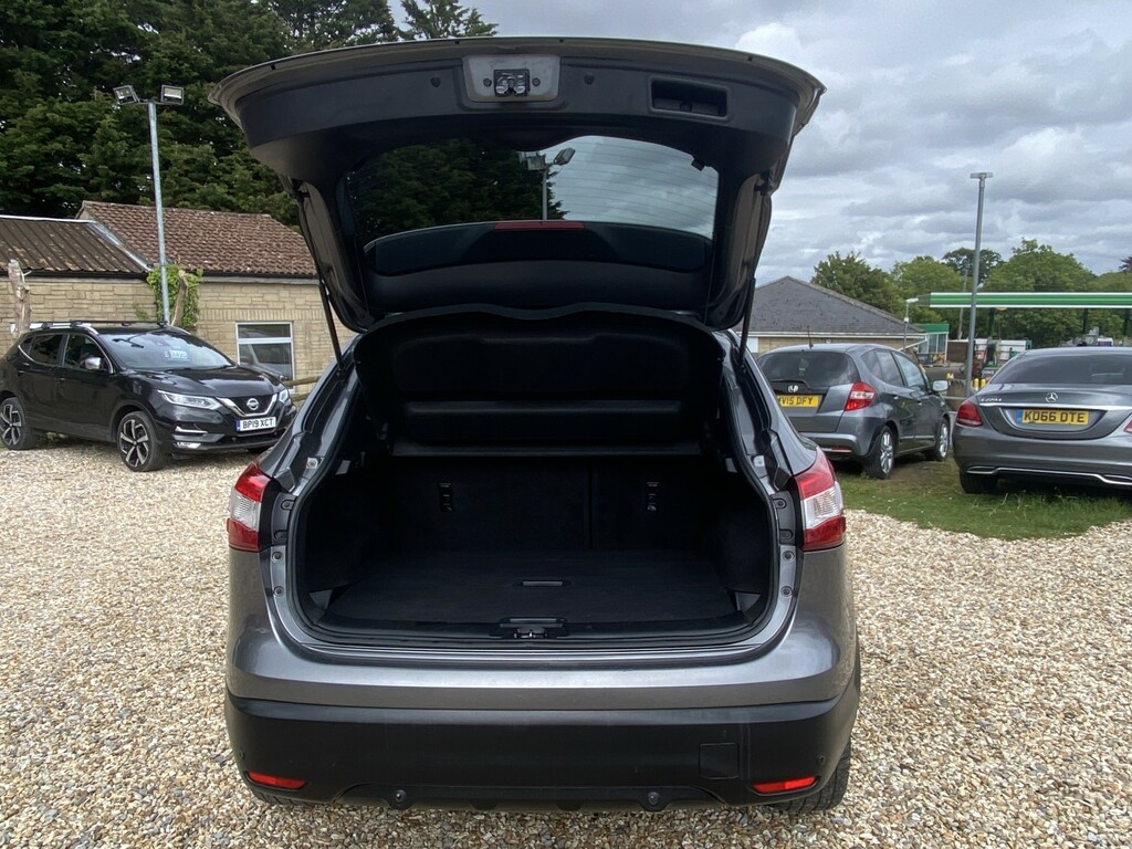 Nissan Qashqai Suv 1.5 Dci Tekna 201414 LL14VPY Black #2
